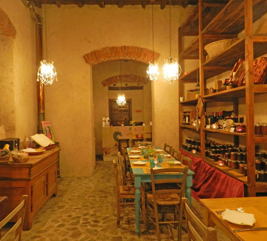 Agriturismo Cerrolungo Farm stay La Spezia